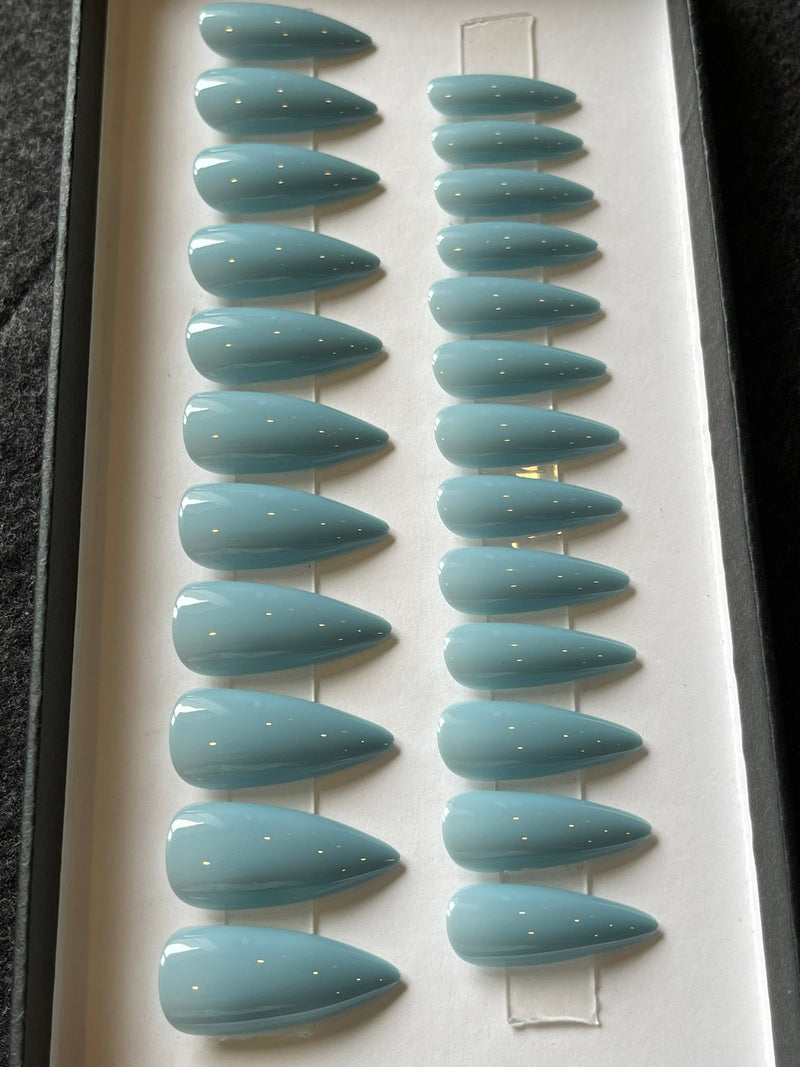 Sky blue - Glansigt Stiletto